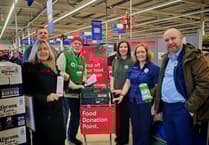 Local politicians back South Gwynedd Foodbank