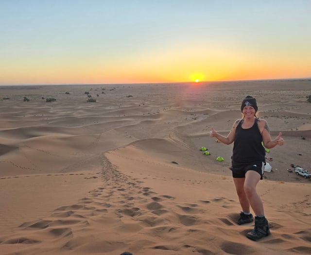 Sahara Trek raises £4,300 for St David’s Hospice
