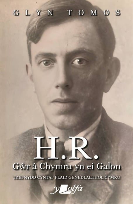 H R Gwr a Chymru yn ei galon, Y Lolfa
