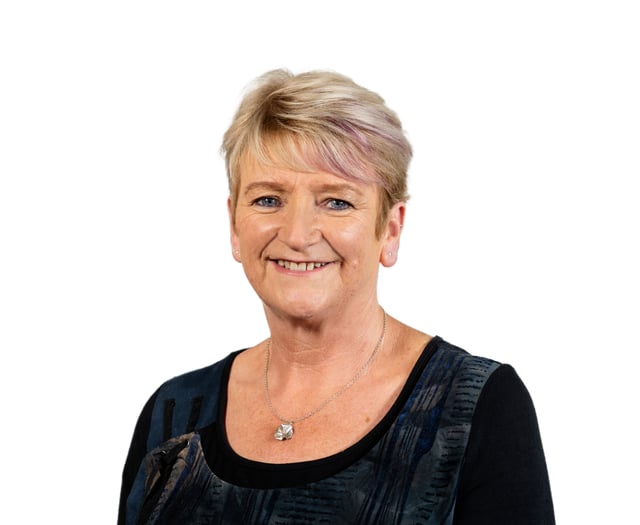 Teifi Valley councillor becomes new leader of Carmarthenshire