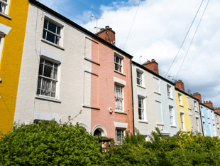 Everyone in Wales should have a 'safe, warm home'