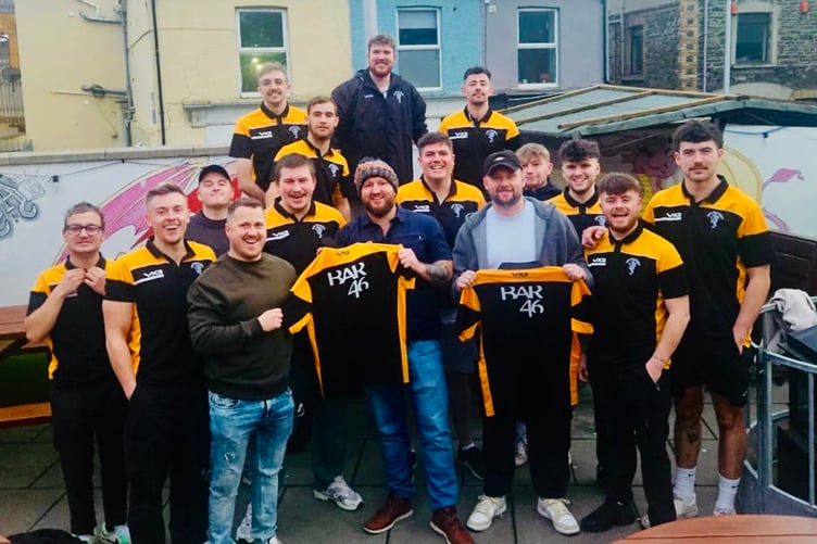 Talybont receive their new kit sponsored by Bar46