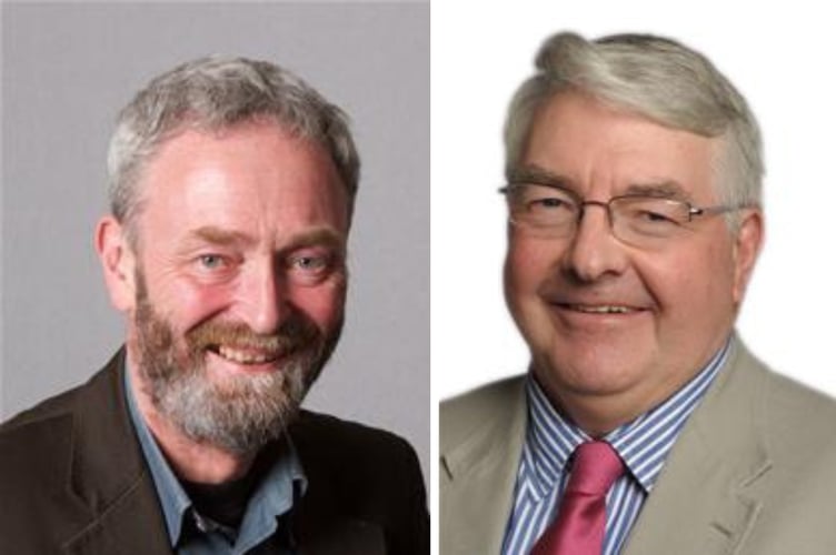 Caernarfon councillor Cai Larsen, left, who is also chair of the Education and Economy Scrutiny Committee meeting, and Aberdyfi councillor Dewi Owen, right. Photo: Gwynedd Council