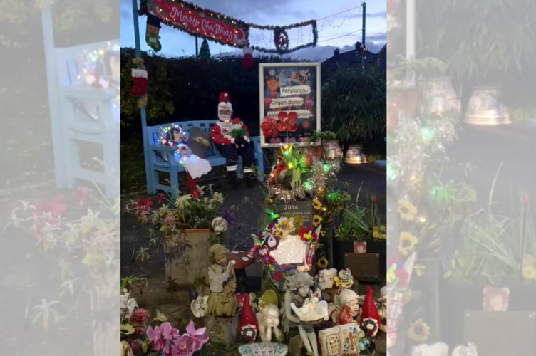 The decorated garden.