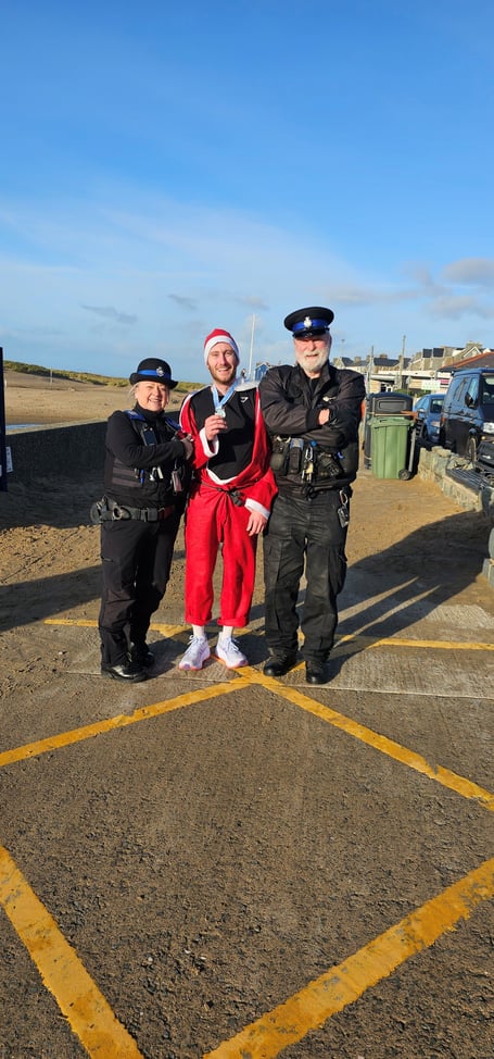 Barmouth Santa Dash. Photo: NWP Gwynedd South