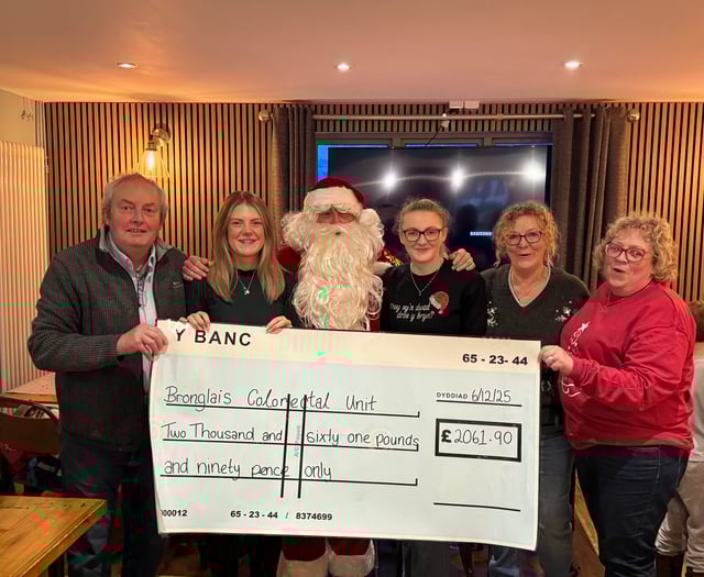 Pisgah pub's coffee morning raises over £2,000 for Bronglais team