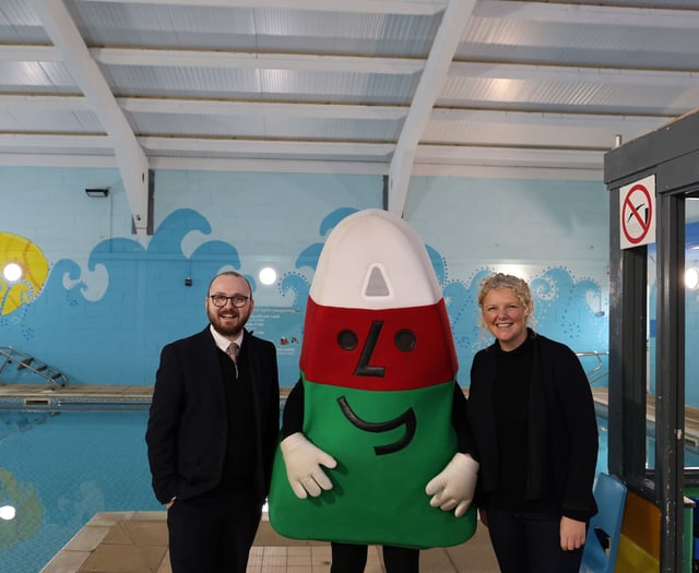 Buddsoddiad o £2.5m i bwll nofio Gwersyll yr Urdd Llangrannog