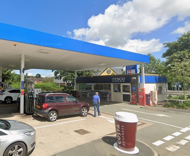 Two men admit festive petrol station robbery