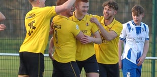 Bow Street storm back into second placed with seven‑goal blitz