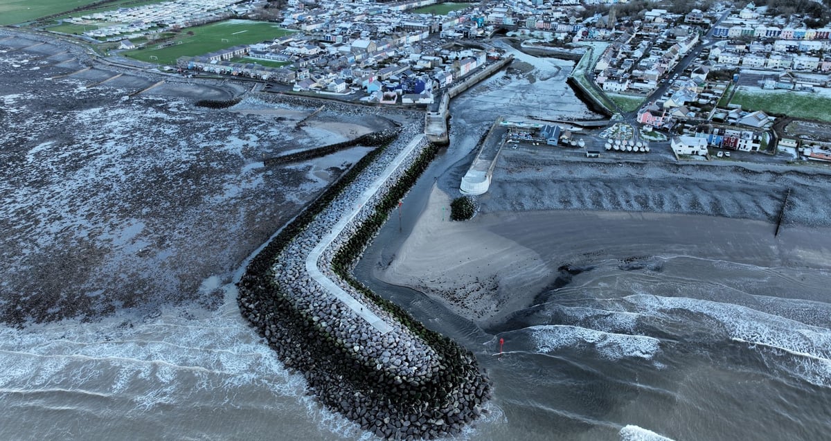 The five-figure cost of repeated dredging works in Aberaeron harbour revealed visual