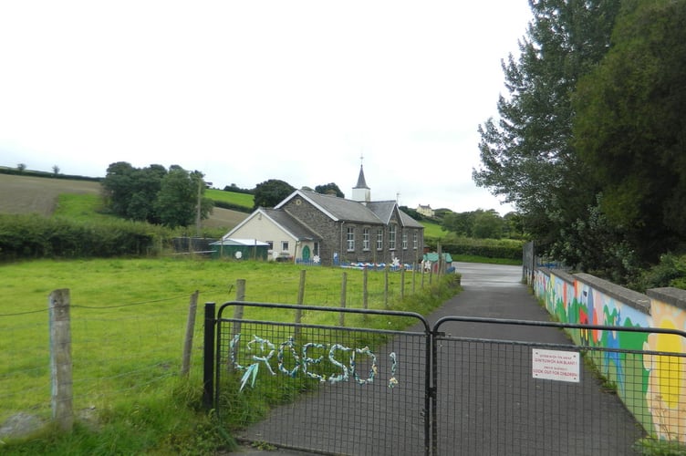 Ysgol Llanfihangel y Creuddyn