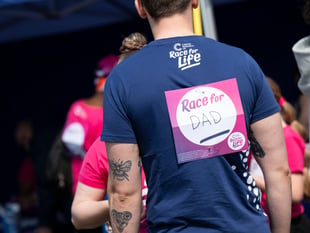 'Traitors' star urges people to sign up for Caernarfon Race for Life