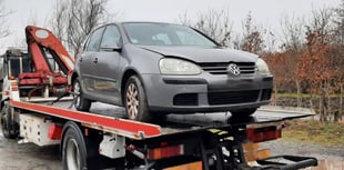 Vehicle seized in Pwllheli over MOT, insurance