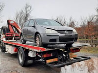 Vehicle seized in Pwllheli over MOT, insurance