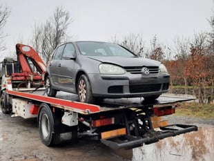Vehicle seized in Pwllheli over MOT, insurance