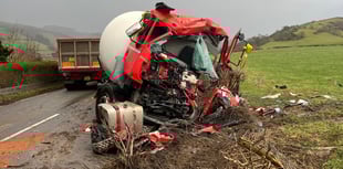 Calor Gas lorry in three-vehicle "pile-up" near Machynlleth