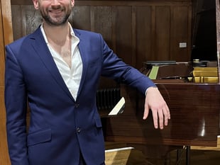 John Paul Ekins' vivid recital wows Dolgellau Music Club