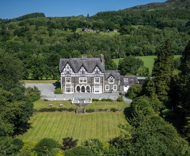 Gwynedd country house reopening creates 20 jobs