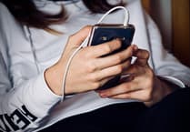 Parents urged not to give their children smartphones until age 14 in one Welsh county