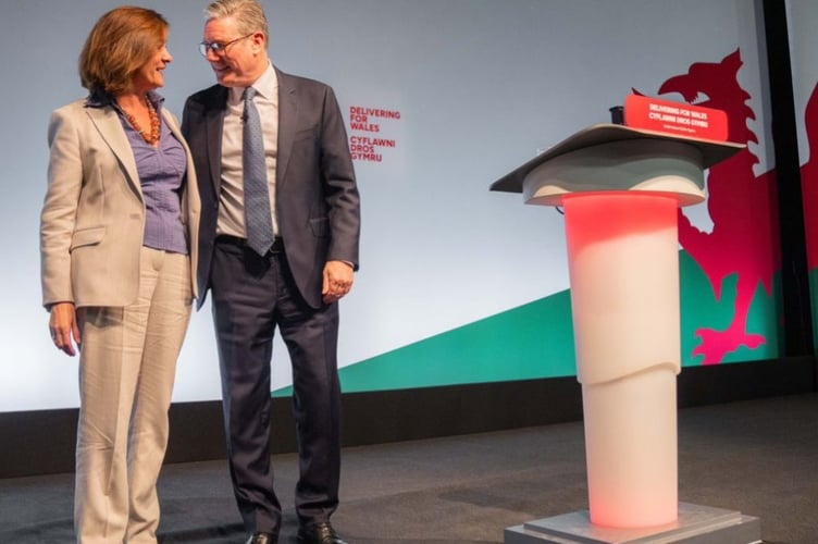 It's hardly a meeting of minds when Eluned Morgan meets Sir Keir Starmer...