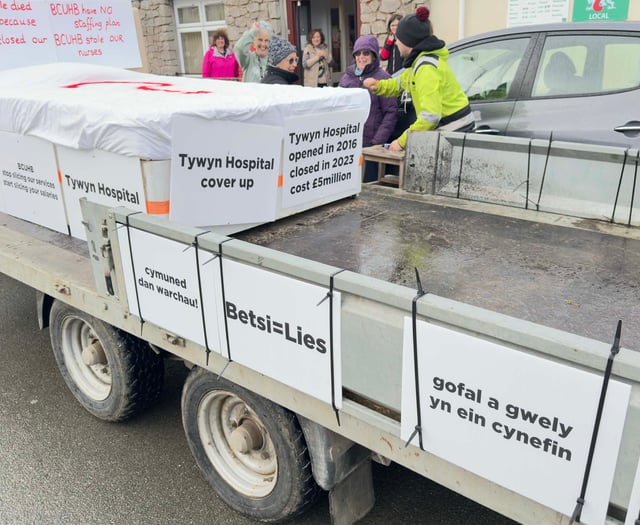 Tywyn community rallies to restore hospital services