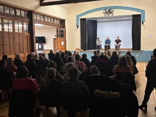 Entertainment returns to Dyffryn Ardudwy Village Hall