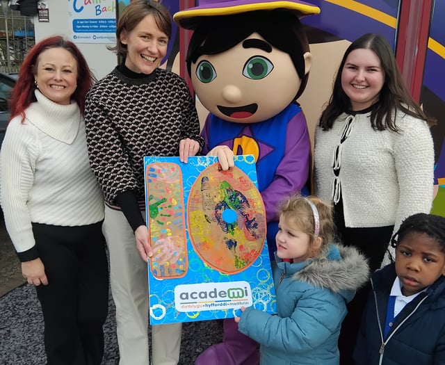 Mudiad Meithrin's Academi celebrates 10 years