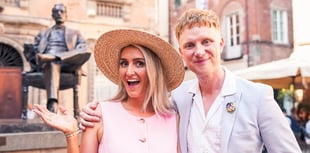 Colleen Ramsey ac Owain Wyn Evans ar daith i ddinasoedd Yr Eidal