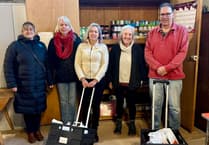Pwllheli Foodbank volunteers praised by MP