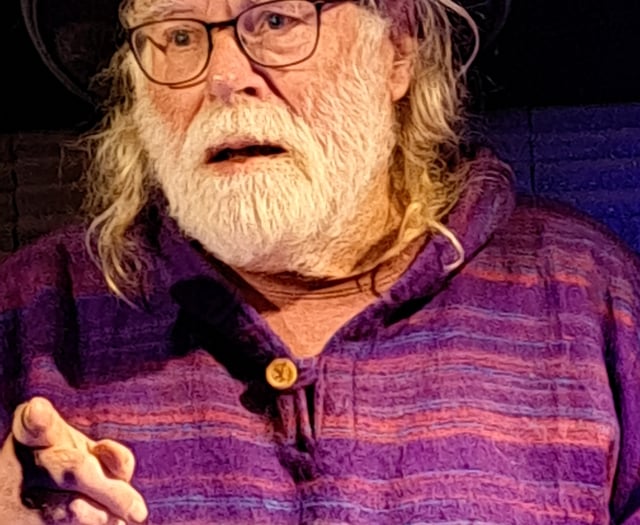 Cardigan launch date set for Ron's poetry collection