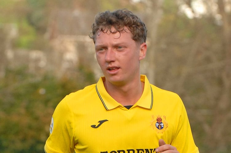 Jake Jones has signed for the Roosters