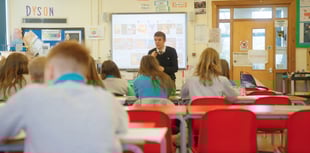 Scheme to boost Welsh-speaking secondary teachers opens