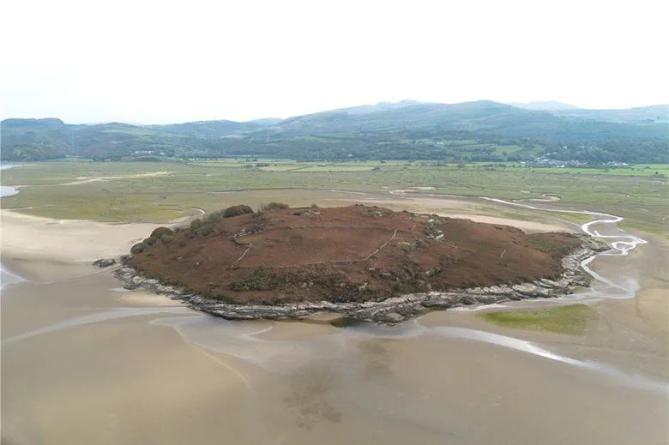 An island off the coast of Harlech is on the market for £350,000. Photo: Carter Jonas