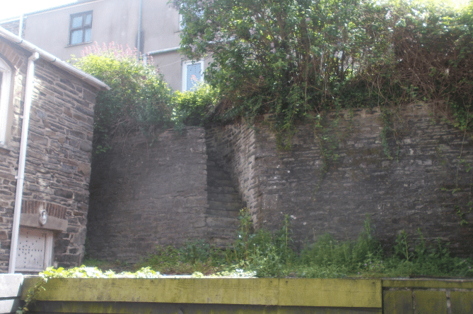 Follow Roger's walk to see where Aberystwyth's walls once stood