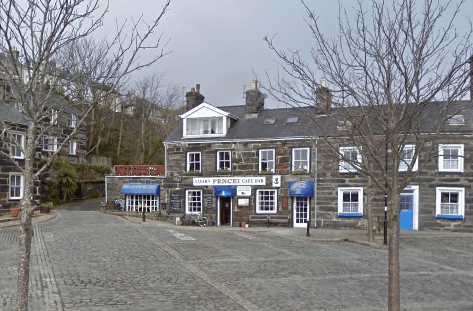 Man threatened to burn down Porthmadog pub
