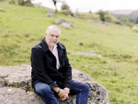 Crime author Simon McCleave is coming to Gwynedd for library tour