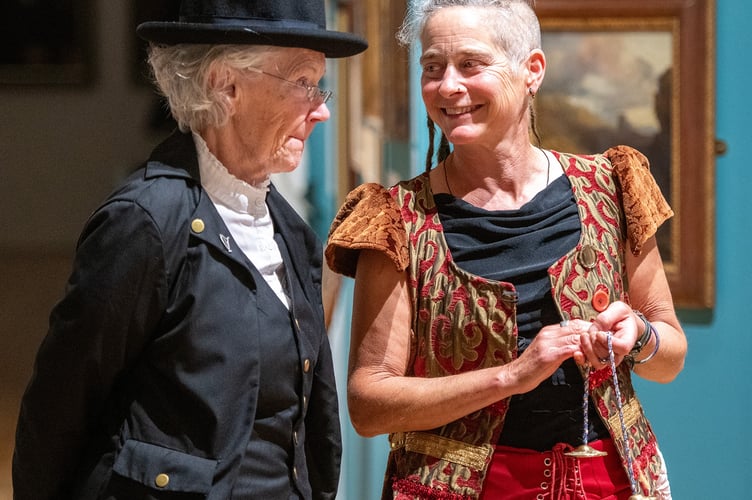 Jane Hoy and Kitty O'Blitherin