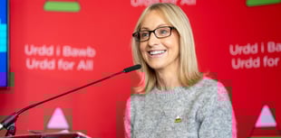 Hystings cenedlaethol i roi llais i bobl ifanc