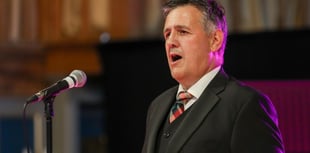 Rhys Meirion headlines charity concert