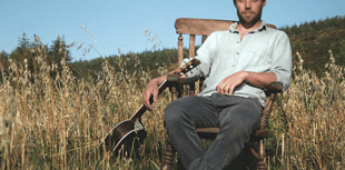 Pwy oedd John Ffos Davies?