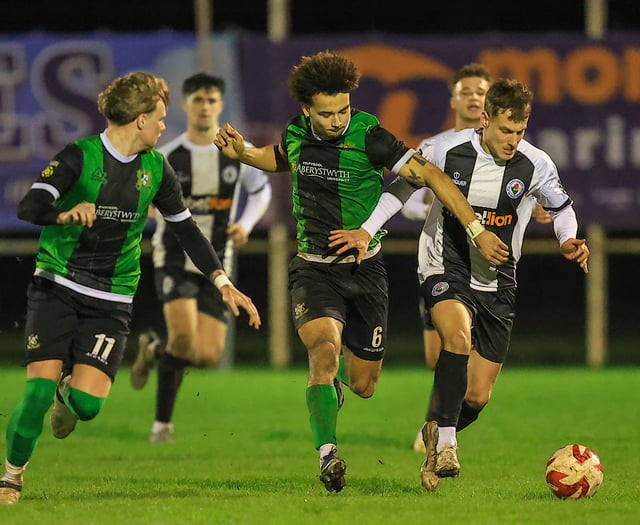 Aberystwyth Town's winning streak ends in 2-1 loss to Ammanford