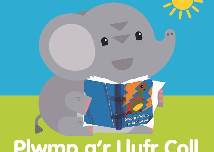 Plwmp a'r Llyfr Coll