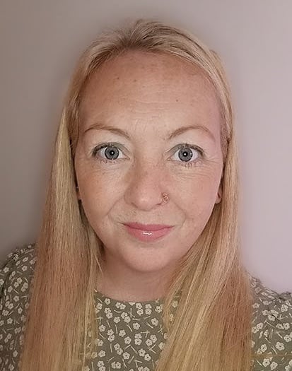 Mum to take on skydive to raise cash for Bronglais ward