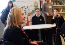 Programme to connect young people with politicians