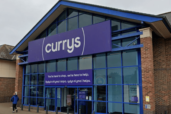 Currys store on the Parc y Llyn retail park