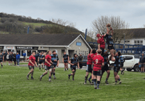 Aberystwyth blast past league leaders with eight‑try thriller