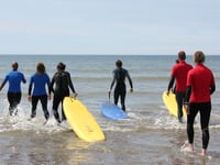 Young people benefit from surf therapy