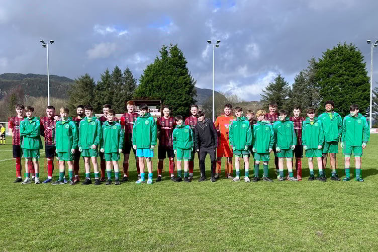 Marshall Vale JFC, who have created a connection with CPD Porthmadog, walked out with the first team before the game