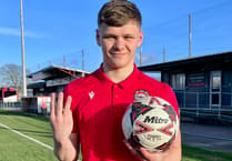 Porthmadog target one more win to secure play-off spot