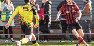 Evans treble leads Port’s six‑goal storm